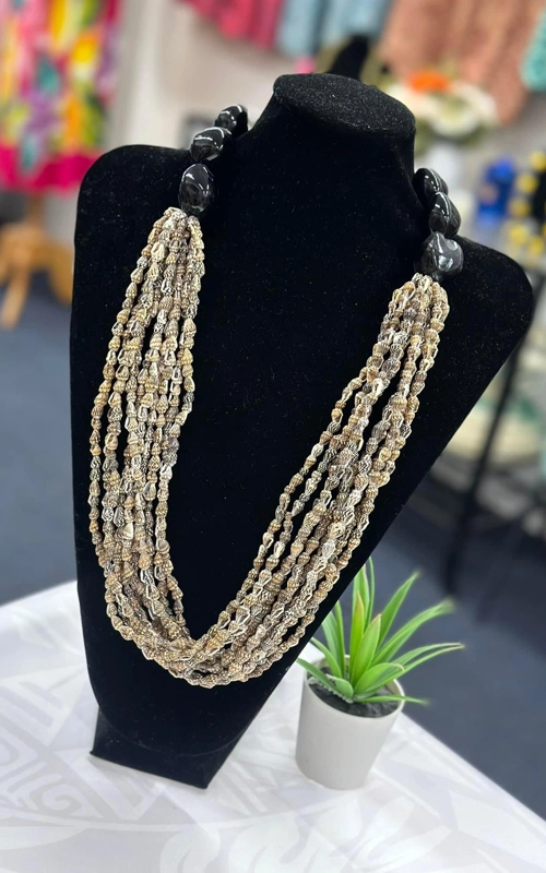 NASSA Shell Necklace