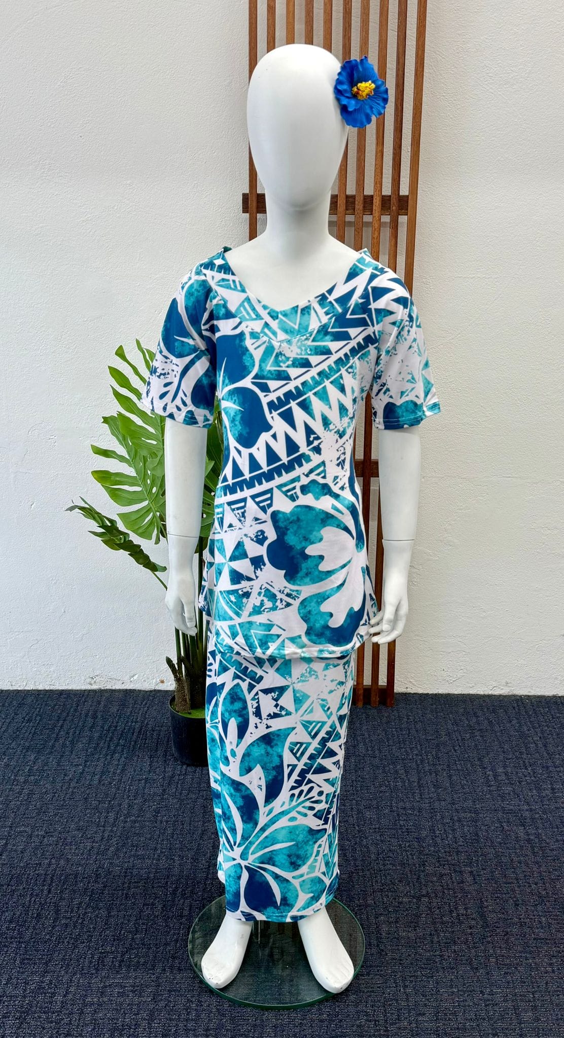 Girls 2-Piece Puletasi’s (V Neck)