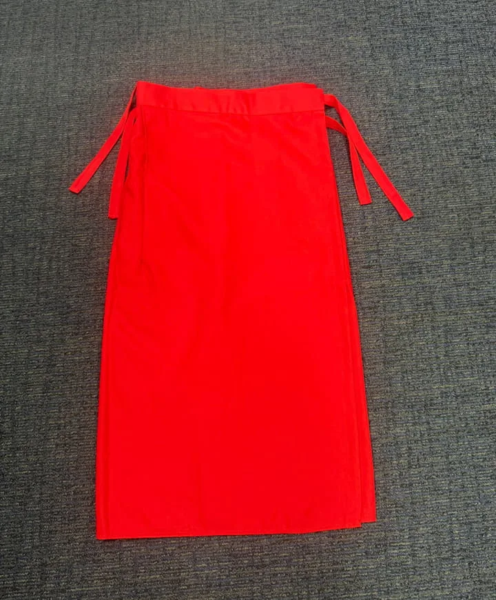 Men’s Red ie Faitaga
